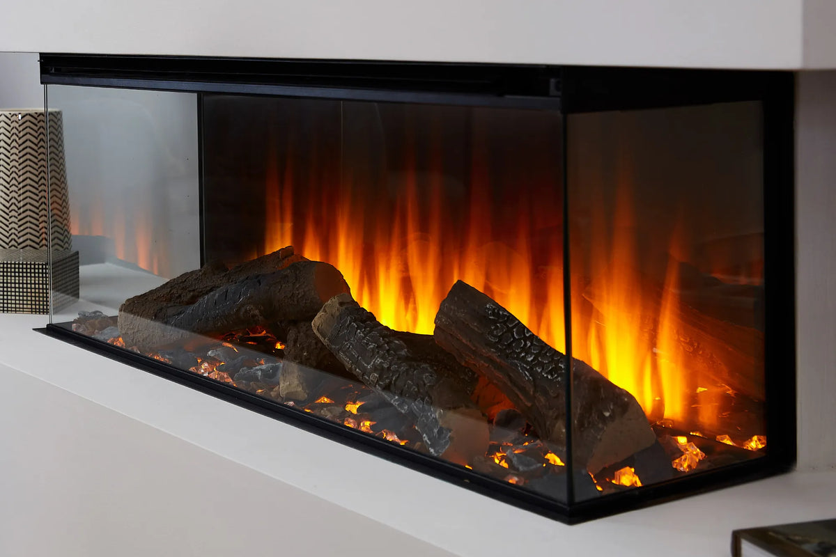 Focar electric British Fires New Forest 870 Signature montaj pe 3 laturi, detaliu busteni ceramici